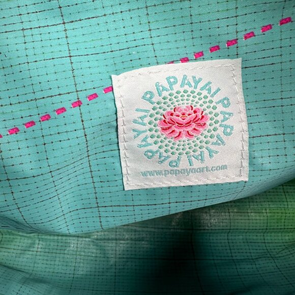 RARE Discontinued! NWT NEW Papaya “Fabulous” Large Accessory Bag *Missing Tassel - Picture 4 of 6